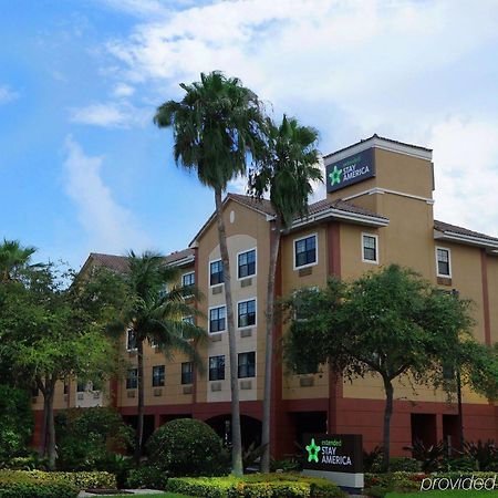 劳德代尔堡会展中心邮轮码头美国长住酒店 外观 照片